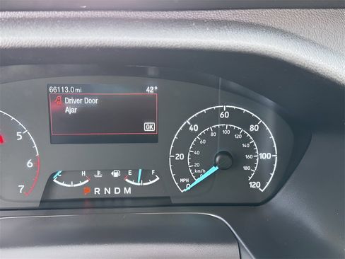 Used 2023 Ford Transit 350 XLT image 8