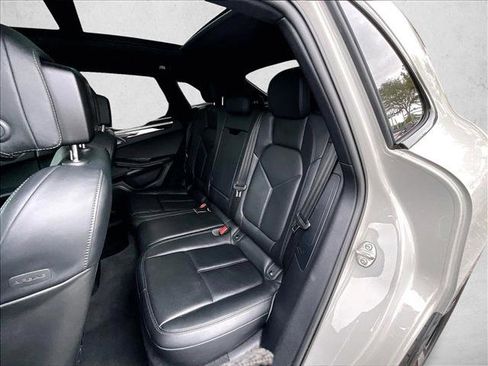 Used 2023 Porsche Macan image 28