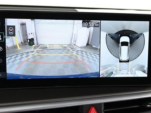 Certified 2025 Kia Sorento SX image 5