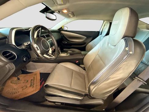 Used 2010 Chevrolet Camaro SS image 21