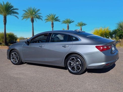 Used 2023 Chevrolet Malibu LT image 3