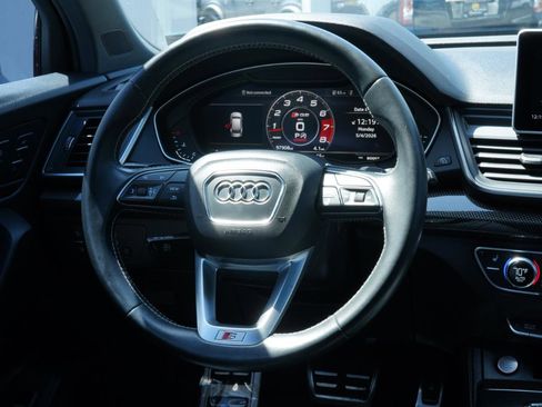 Used 2018 Audi SQ5 Premium Plus w/ S Sport Package AWD/4WD image 52