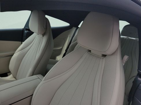 New 2026 Mercedes-Benz CLE 450 4MATIC Coupe image 9