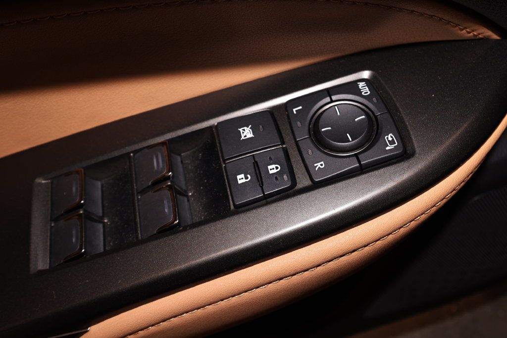 Used 2025 Lexus NX 350 AWD image 11