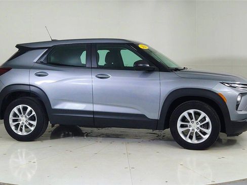 Used 2024 Chevrolet TrailBlazer LS image 8