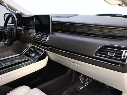 Certified 2020 Lincoln Navigator L Black Label image 15