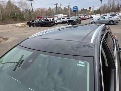 Used 2017 Cadillac XT5 Premium Luxury image 20