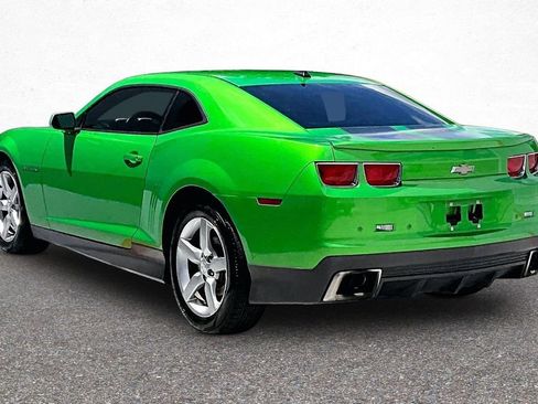 Used 2010 Chevrolet Camaro LT w/ LPO, Ground Effects Package RWD image 5