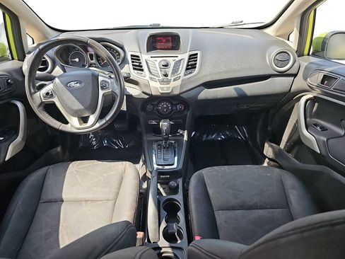 Used 2013 Ford Fiesta SE FWD image 14