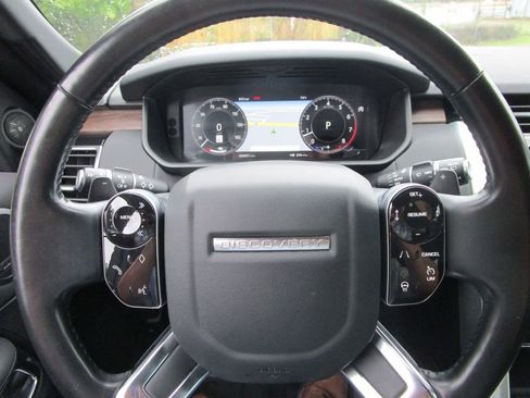 Used 2019 Land Rover Discovery HSE AWD/4WD image 31