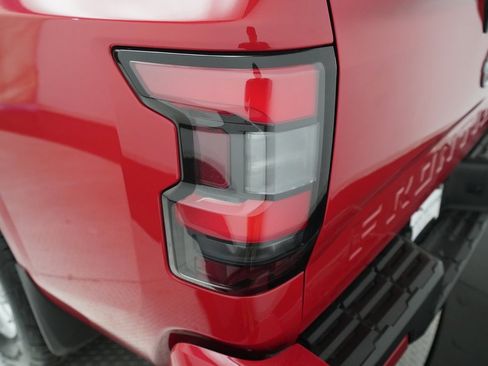 Certified 2023 Nissan Frontier SV w/ SV Convenience Package image 31