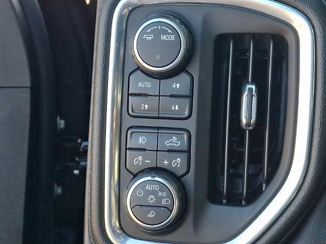 Used 2021 Chevrolet Silverado 2500 High Country AWD/4WD image 9