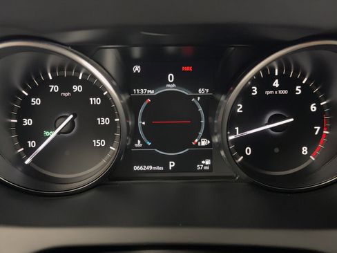 Used 2019 Land Rover Discovery Sport HSE image 23