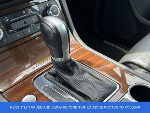 Used 2016 Volkswagen Touareg TDI AWD/4WD image 26