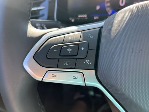 New 2026 Volkswagen Jetta SE FWD image 28