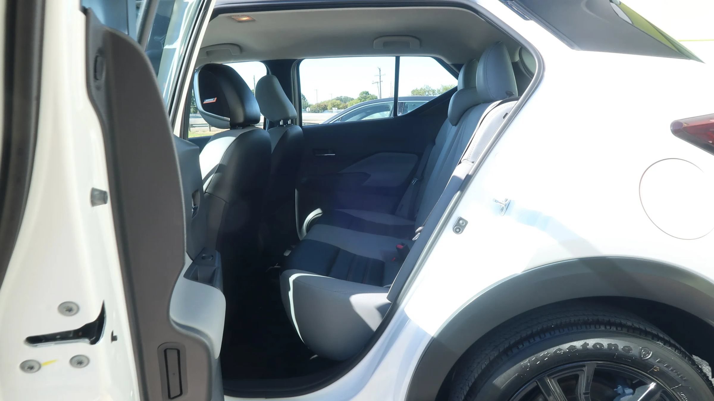 Used 2021 Nissan Kicks SR w/ SR Premium Package FWD image 19