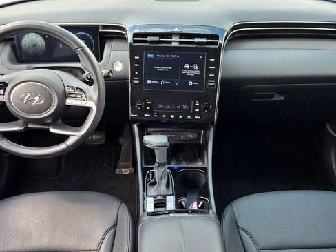 Used 2023 Hyundai Tucson SEL w/ Convenience Package image 9