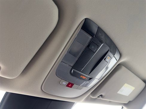 Used 2025 Kia K5 LXS image 74