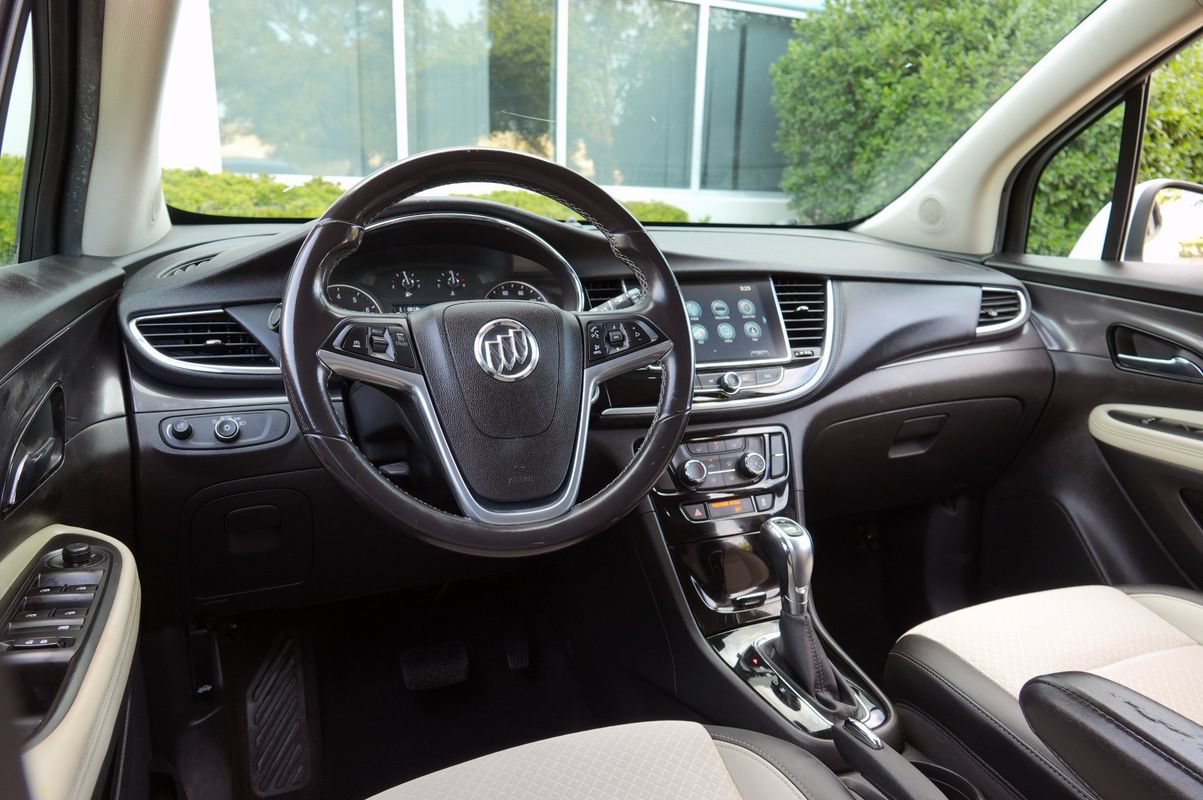 Used 2019 Buick Encore Preferred FWD image 5