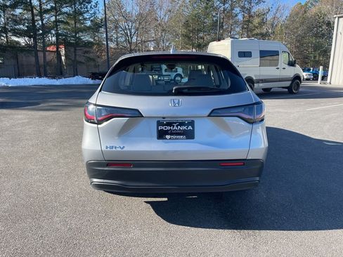 Certified 2023 Honda HR-V LX image 10