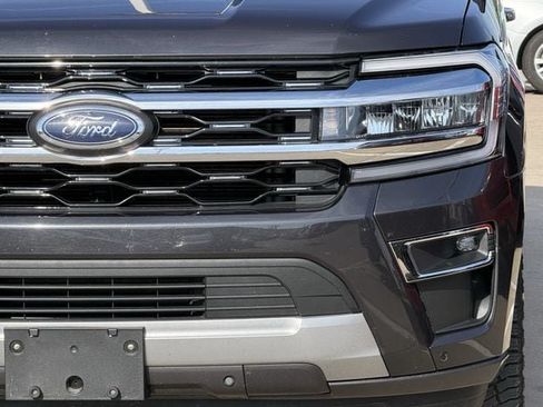 Used 2024 Ford Expedition Max Limited RWD image 9