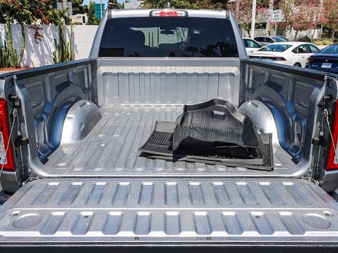 Used 2022 RAM 1500 Big Horn AWD/4WD image 26