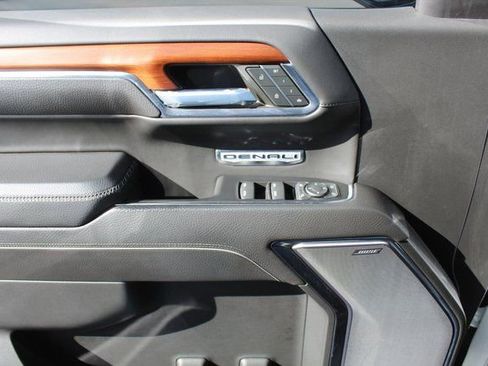 Used 2023 GMC Sierra 1500 Denali w/ Denali Reserve Package image 40