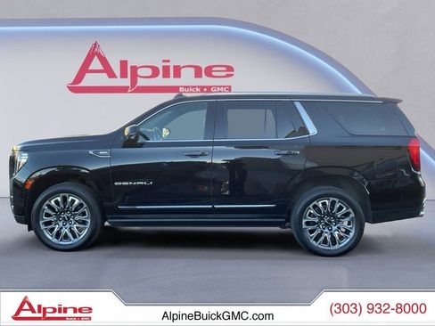 Used 2023 GMC Yukon Denali Ultimate image 2