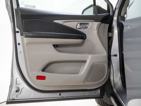 Used 2018 Honda Pilot EX-L image 19