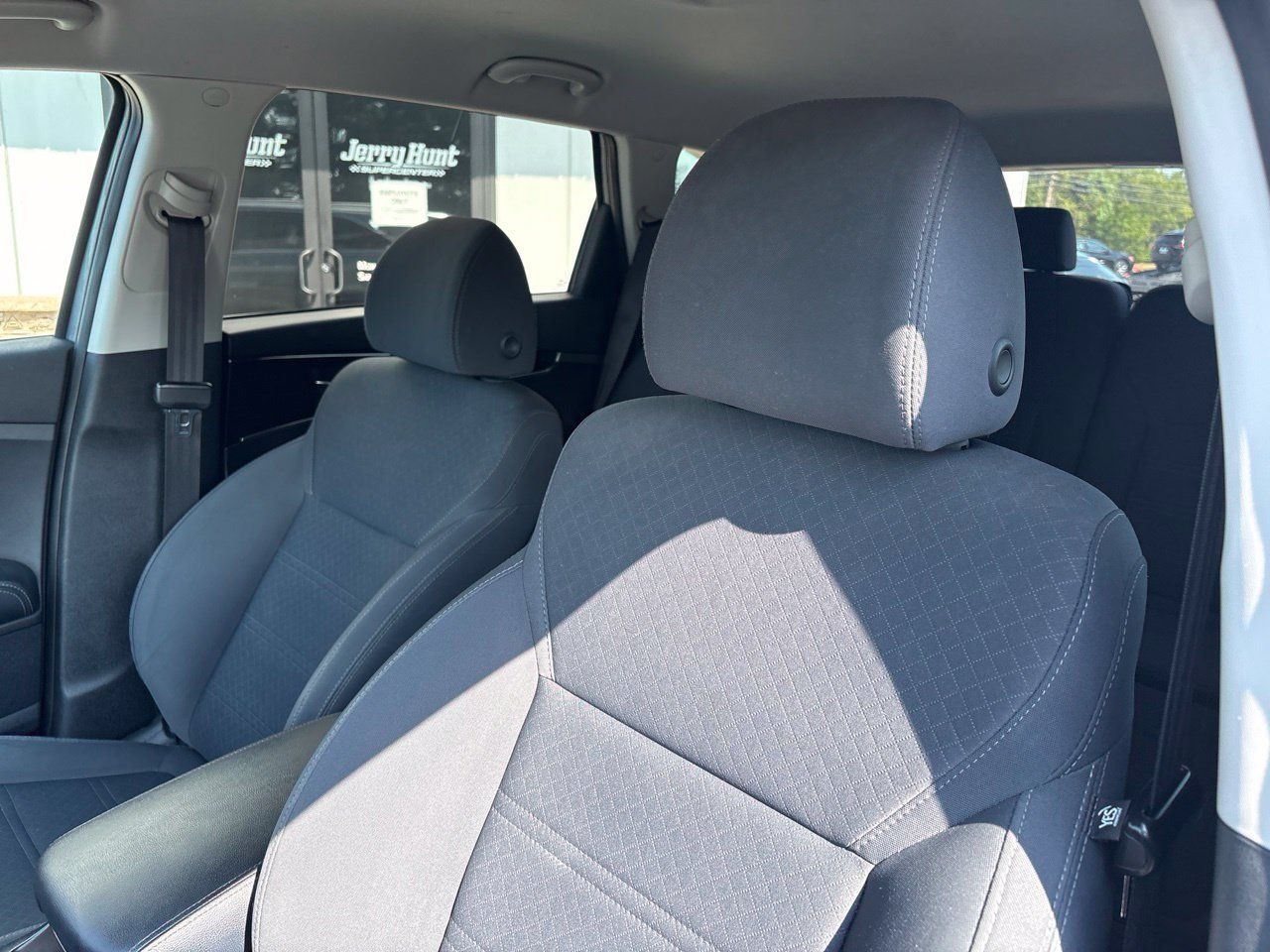 Used 2019 Kia Sorento AWD w/ LX Convenience Package image 3