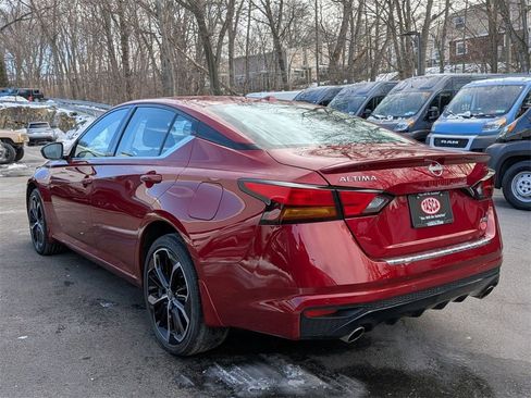 Used 2023 Nissan Altima 2.5 SR image 6
