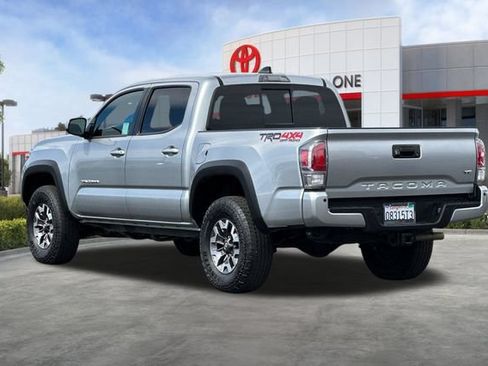 Certified 2023 Toyota Tacoma TRD Off-Road w/ Technology Package AWD/4WD image 7