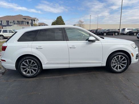 Used 2017 Audi Q7 3.0T Premium Plus AWD/4WD image 6