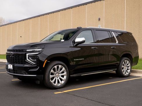 New 2025 Chevrolet Suburban Premier w/ LPO, Get Active Package image 4