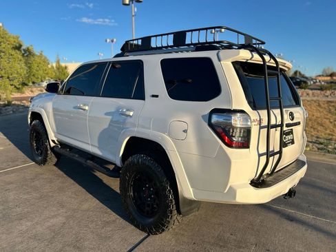 Used 2021 Toyota 4Runner SR5 Premium w/ Moonroof Package image 5
