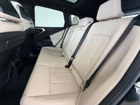 Used 2025 BMW X3 xDrive30i w/ Convenience Package AWD/4WD image 29