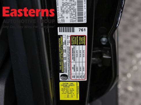 Used 2024 Toyota Tacoma TRD Off-Road AWD/4WD image 33