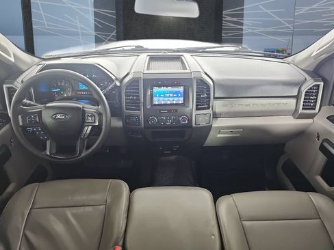 Used 2018 Ford F350 XL w/ Power Equipment Group AWD/4WD image 9