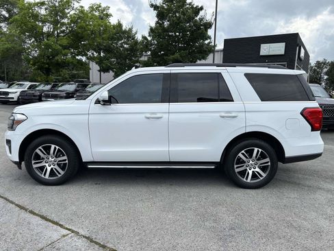 Used 2022 Ford Expedition XLT RWD image 8