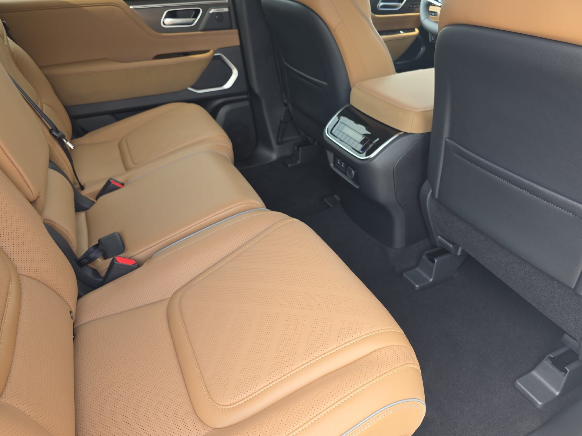 New 2027 INFINITI QX80 Luxe AWD/4WD image 11