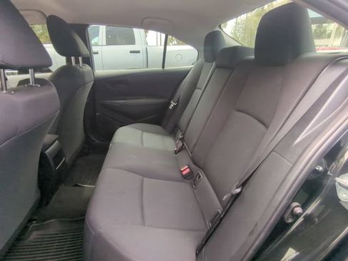 Used 2022 Toyota Corolla LE w/ LE Convenience Package FWD image 14