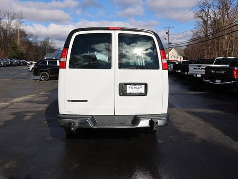 Used 2024 Chevrolet Express 2500 w/ Driver Convenience Package image 6