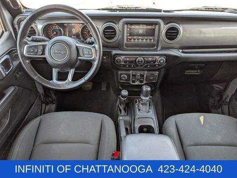 Used 2021 Jeep Wrangler Unlimited Sahara AWD/4WD image 11