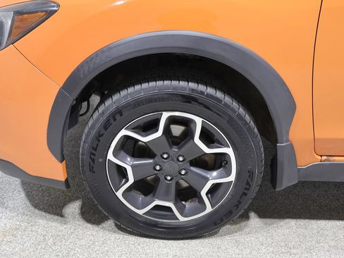 Used 2013 Subaru Crosstrek 2.0i Premium w/ Popular Pkg 1 AWD/4WD image 8