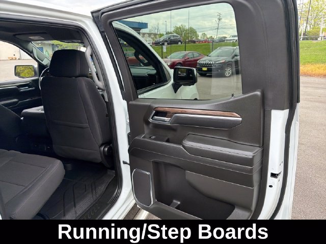 Used 2025 Chevrolet Silverado 1500 LT w/ Safety Package AWD/4WD image 15