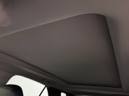 Used 2020 Chevrolet Equinox Premier image 13