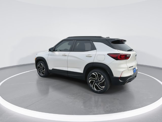 Used 2025 Chevrolet TrailBlazer RS w/ Convenience Package FWD image 6