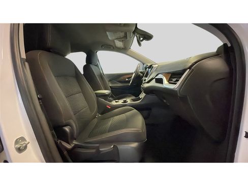 Used 2021 GMC Terrain SLE w/ Driver Convenience Package AWD/4WD image 17