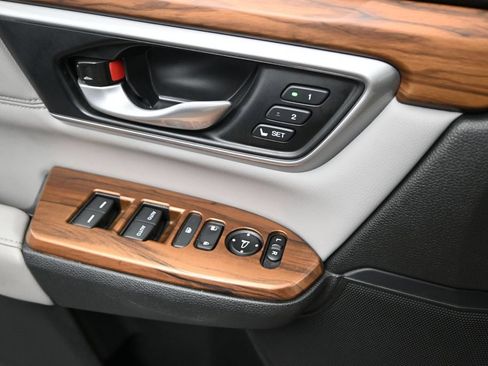 Used 2021 Honda CR-V EX-L image 17