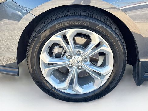 Certified 2023 Honda Accord LX image 32